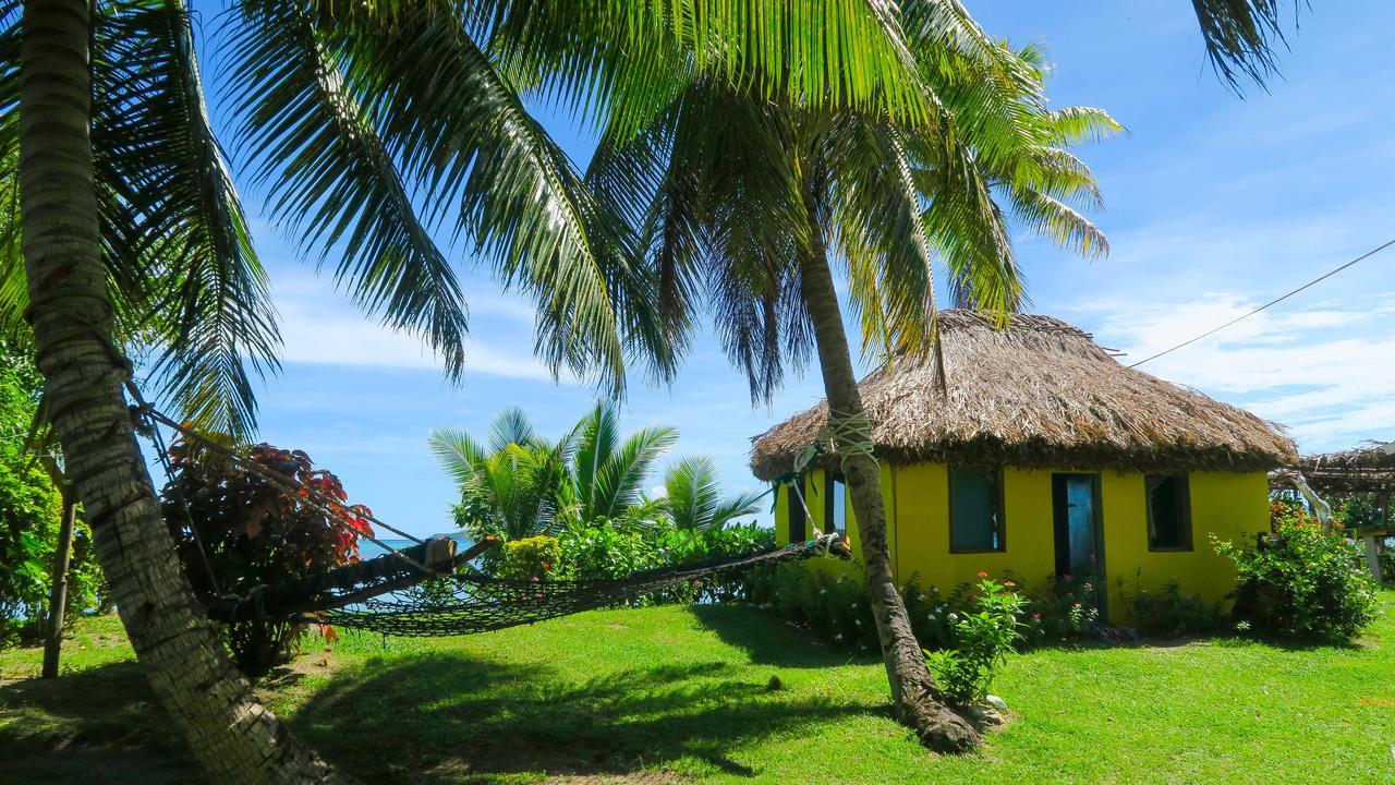 Yasawa Homestays Naisisili Exterior photo