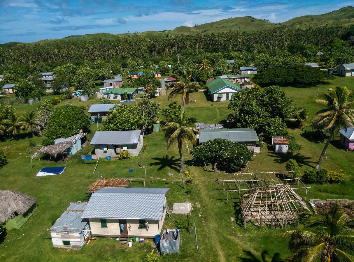 Yasawa Homestays Naisisili Exterior photo